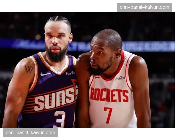 狄龙·布鲁克斯与追梦格林再起冲突，两人各吃一次技术犯规