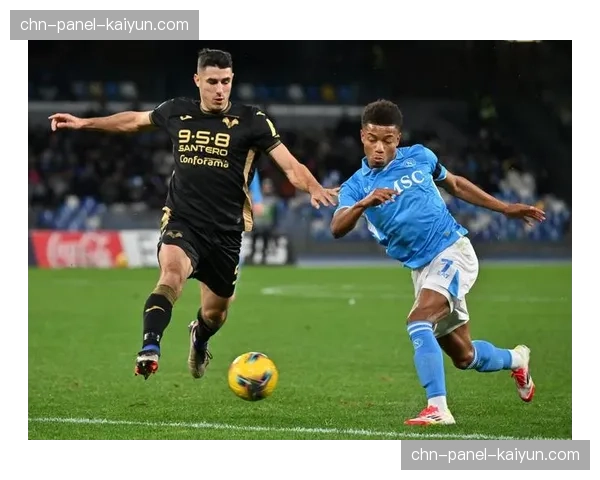 从领先到被扳平：分析那不勒斯对阵维罗纳比赛中暴露的防守协同问题